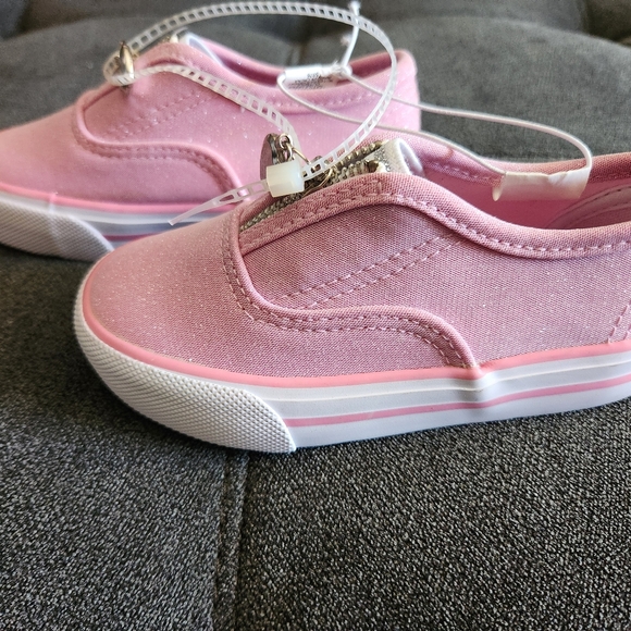 Pink Low-Top Sneakers with Zipper - Picture 3 of 5
